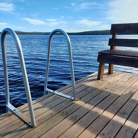 Sallan Lomavaeinoe 15 木屋 萨拉